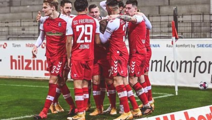  多特蒙德防守端集体低迷，三球不敌弗莱堡暴露致命短板