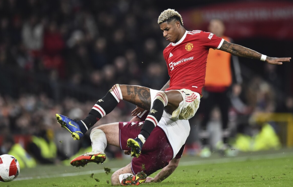  阿森纳客场艰难取胜水晶宫保留争冠希望